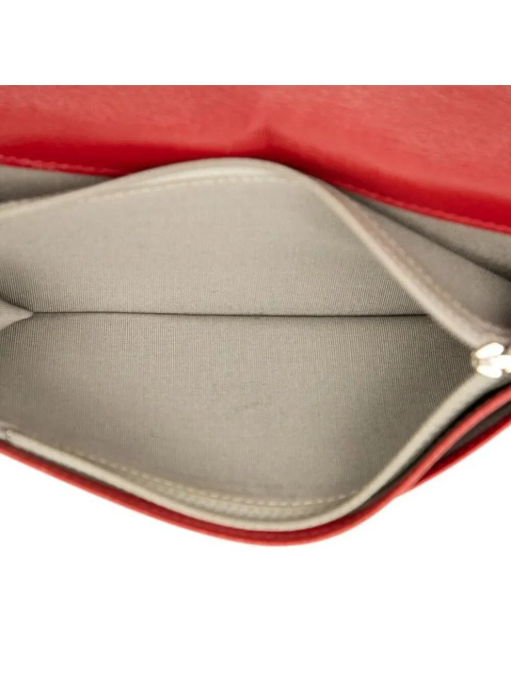 Chanel CC Logo Camellia Bifold Wallet Red Leather
